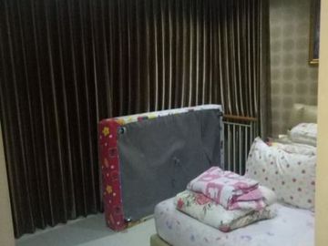 Rumah di sewakan Pakuwon Indah Cluster Granada