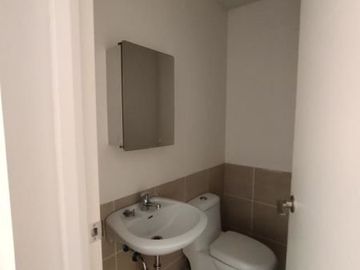 1BR RFO condo in QC - THE CELANDINE by DMCI