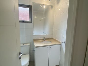 Casa en Venta en Pedro Garhnam Saravia 2577