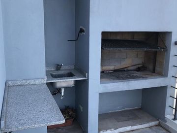 ESPECTACULAR PENTHOUSE EN BANFIELD.