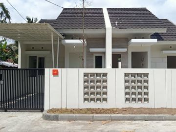 TERCANTIK DAN TERLARIS RUMAH BARU FREE BPHTB DI PRAMBANAN