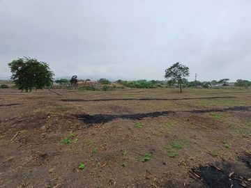 Se Vende Terreno para Desarrollar en Zona Rural y Cerca del Mar en Puerto Cayo