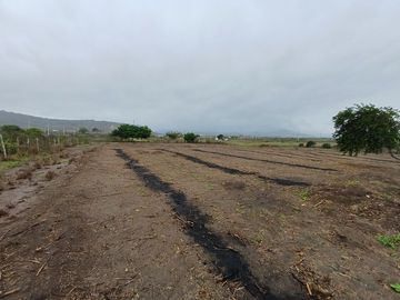 Se Vende Terreno para Desarrollar en Zona Rural y Cerca del Mar en Puerto Cayo