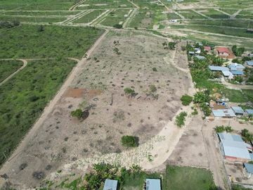 Se Vende Terreno para Desarrollar en Zona Rural y Cerca del Mar en Puerto Cayo