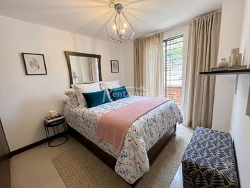 apartamento en arriendo en el tesoro. Cod A777192