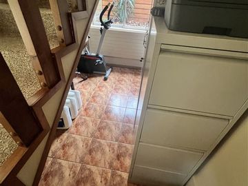 Casa en excelente barrio residencial dentro de la ciudad