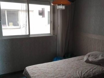 Excelente tres ambientes en venta en Villa Urquiza R