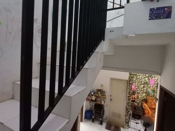 jual cepat rumah 2 lantai kualitas ok perigi sawangan