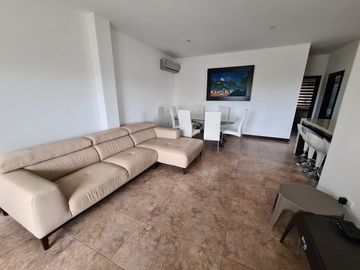 Lindo departamento con vista al mar