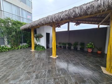 Lindo departamento con vista al mar