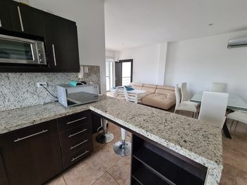 Lindo departamento con vista al mar