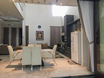 Rumah Hook 2 Lantai Luas 392 di Araya Golf kota Malang