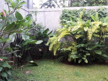 Rumah Strategis Luas dkt Pondok Indah di Lebak Bulus Jakarta
