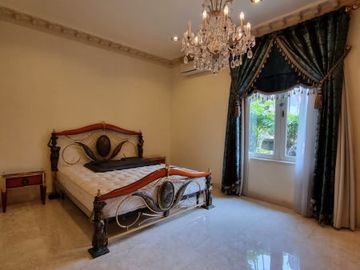 DIJUAL RUMAH MEWAH dan MEGAH at Jl KEMANG TIMUR, JAKSEL