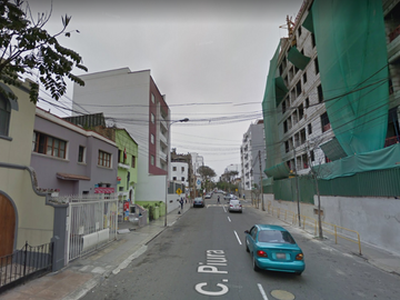 VENTA DE TERRENO  RESIDENCIAL CON SUPER UBICACIÓN EN MIRAFLORES