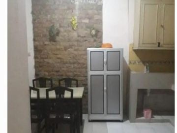 Di Jual Rumah  Dekat Plaza Taman Harapan Baru Bekasi