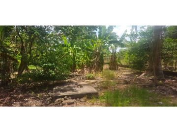 VENDO CASA CON 1000 METROS EN BOQUERON