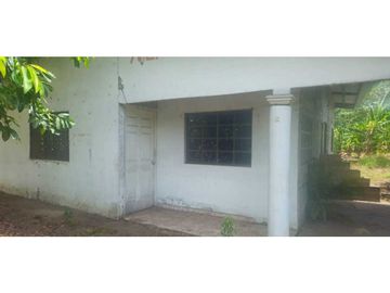 VENDO CASA CON 1000 METROS EN BOQUERON