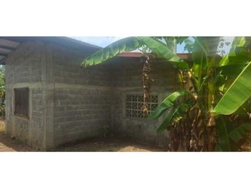 VENDO CASA CON 1000 METROS EN BOQUERON