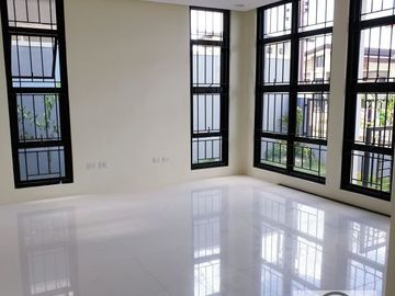 Flexible Terms 10% Downpayment, Installment up to 10 months, near Davao Airport ILUMINA Estates 4BR 3TB 180sqm Lot