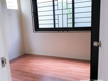 Flexible Terms 10% Downpayment, Installment up to 10 months, near Davao Airport ILUMINA Estates 4BR 3TB 180sqm Lot