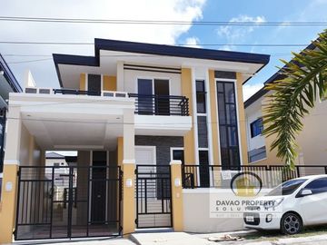 Flexible Terms 10% Downpayment, Installment up to 10 months, near Davao Airport ILUMINA Estates 4BR 3TB 180sqm Lot
