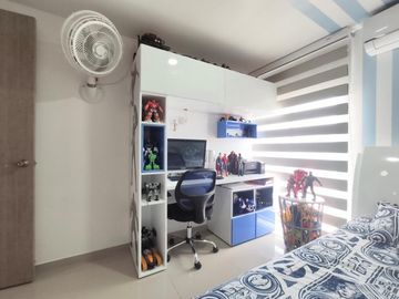 apartamento en venta en la floresta. Cod V26080