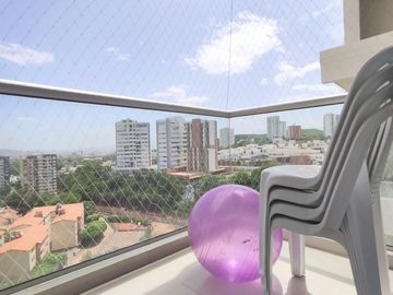 apartamento en venta en la floresta. Cod V26080