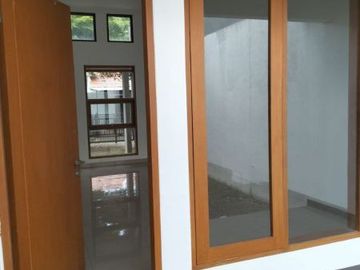 Rumah 1 lt dan 2 lt siap huni puri cisaranten arcamanik bandung