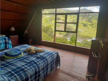 VENTA DE FINCA EN EL PEÑOL ANTIOQUIA