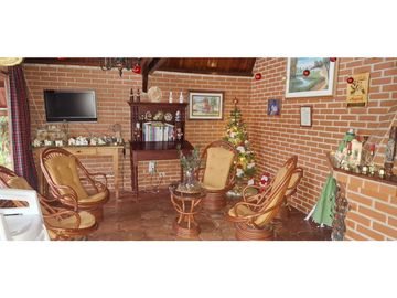 VENTA DE FINCA EN EL PEÑOL ANTIOQUIA