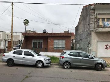 Casa PH en venta en Quilmes Oeste