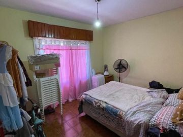 Casa PH en venta en Quilmes Oeste