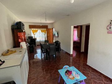 Casa PH en venta en Quilmes Oeste