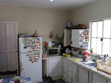 Venta de Casa Comercial Como Terreno