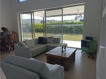 VENTA DE CASA CAMPESTRE EN ARMENIA, QUINDO, COLOMBIA