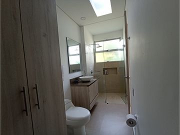 VENTA DE CASA CAMPESTRE EN ARMENIA, QUINDO, COLOMBIA
