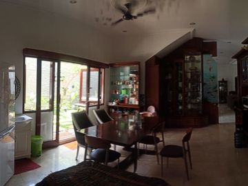 PUSPITA LOKA BSD CITY RUMAH SEMI FURNISHED CANTIK
