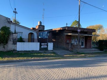 V136. ICHO CRUZ CASA A REFACCIONAR EN OPORTUNIDAD.