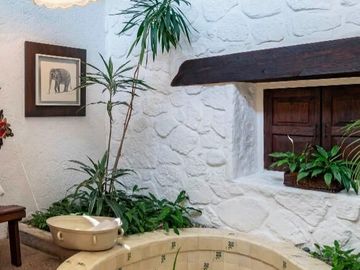 Casa en Fraccionamiento en Rancho Tetela, Cuernavaca, Morelos CAEN-20-Fr