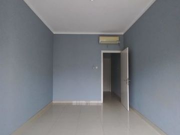 Kebayoran Garden, Rumah Baru selesai di Renovasi siap huni, SC-4508