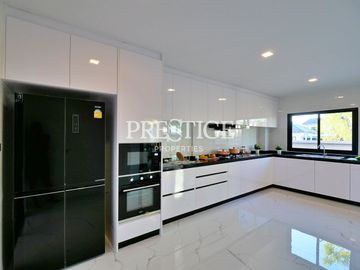 Chokchai Village 9 – 2-5 bed 2-5 bath in East Pattaya PP10136
