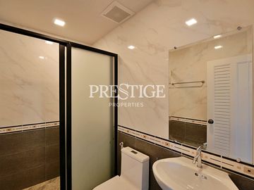Chokchai Village 9 – 2-5 bed 2-5 bath in East Pattaya PP10136
