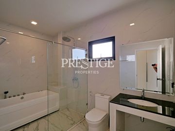 Chokchai Village 9 – 2-5 bed 2-5 bath in East Pattaya PP10136