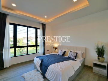 Chokchai Village 9 – 2-5 bed 2-5 bath in East Pattaya PP10136