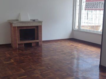 casa en venta en 12 de octubre. Cod V7986267