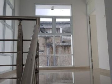 TERBAIK Sejuk Rumah siap huni Cimahi Utara dkt Ciawitali Pemkot 1,2 M