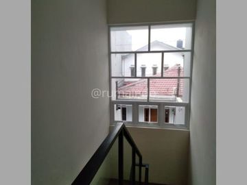 Dijual Murah Rumah Baru Model Minimalis di Tebet Timur Jakarta Selatan