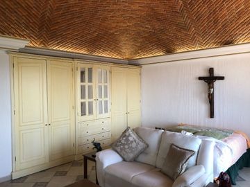 Casa en Fraccionamiento en Lomas de Tetela Cuernavaca - SOR-337-Fr