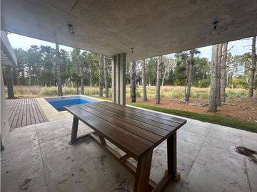 POSITIVE HOUSE XI - VILLA ROBLES -PINAMAR